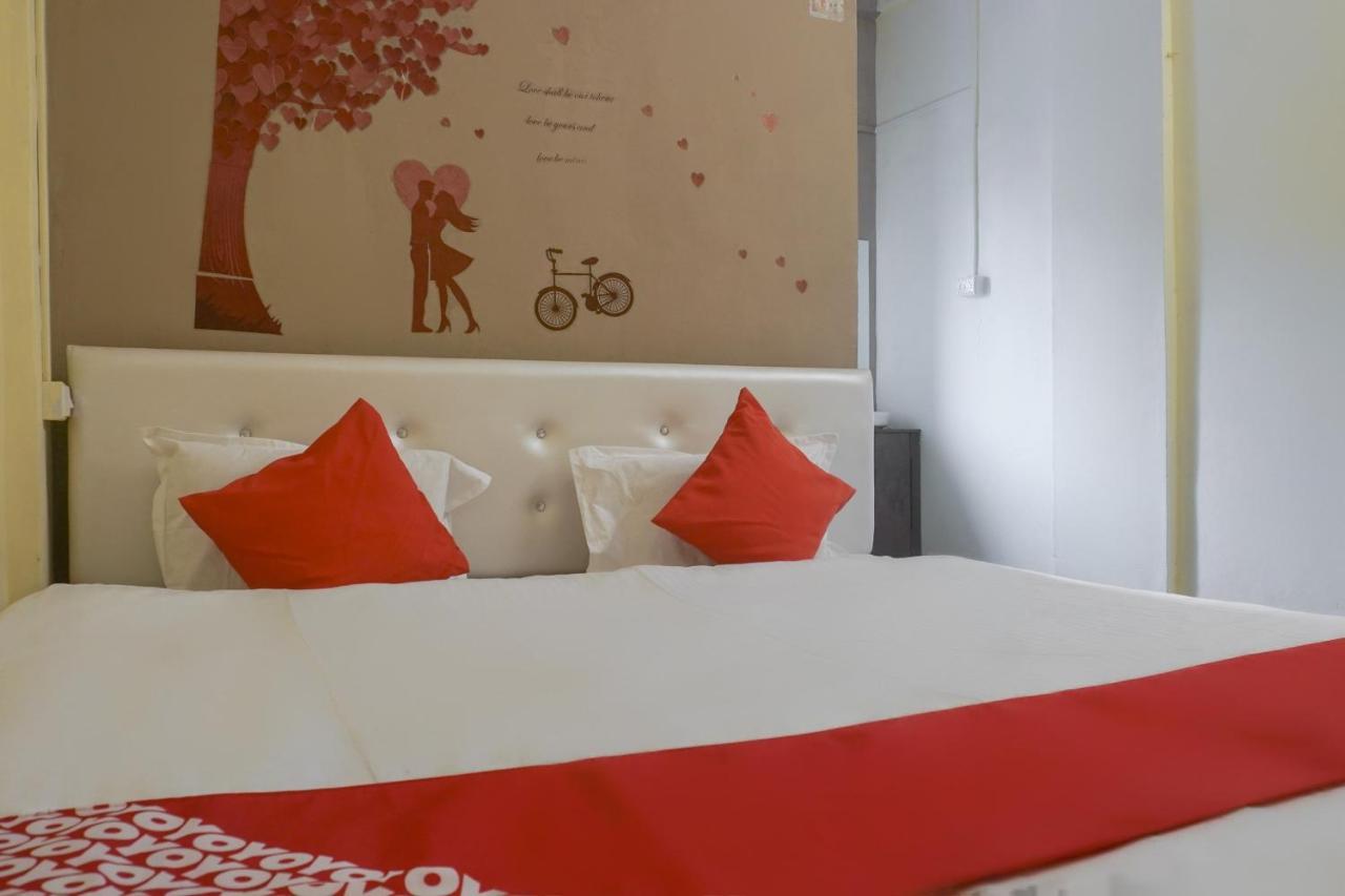 Hotel O R K Hotel Pimpri-Chinchwad Eksteriør bilde