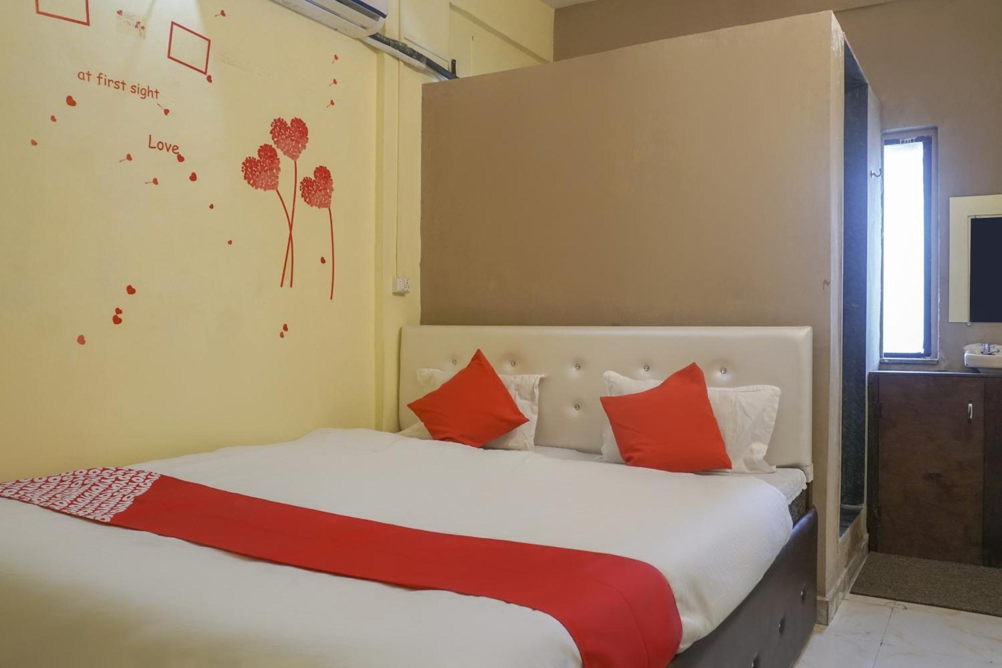 Hotel O R K Hotel Pimpri-Chinchwad Eksteriør bilde